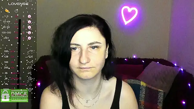 Muse_kitty_jenia webcam