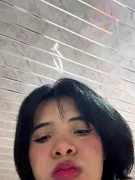 Webcam Model (Ada_sienn)  is live.Free join now!