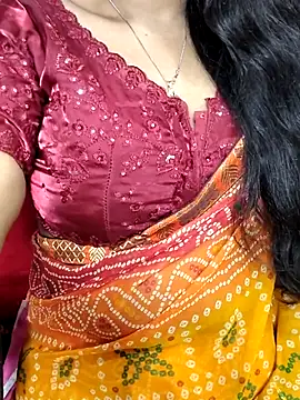 Hotty_Kavita webcam