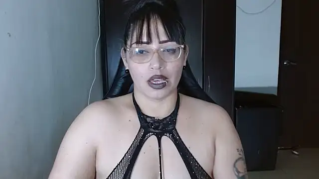 natashasmithe webcam