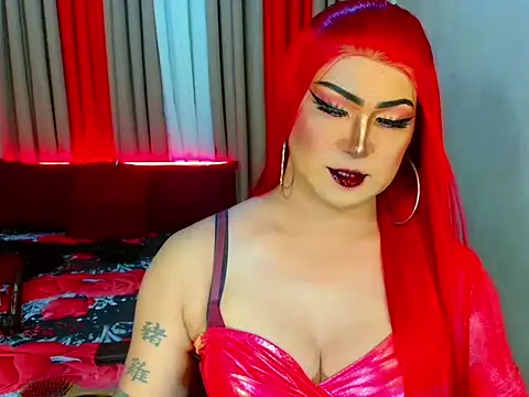 02HornyCumTrans webcam