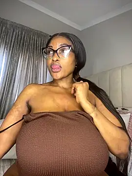 Bustygoddess32