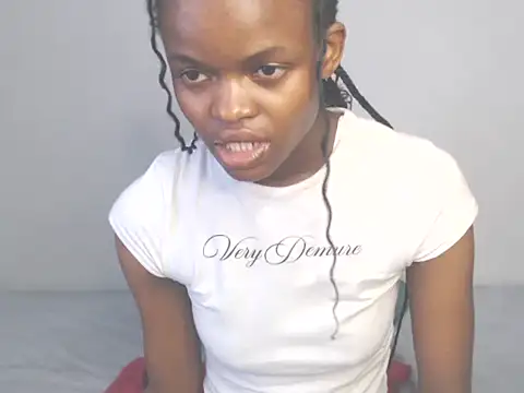 Sweet-PetiteX webcam