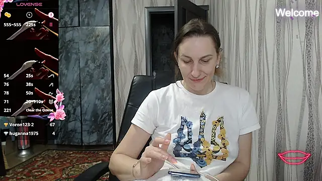 Yevgeshka-Milashka webcam