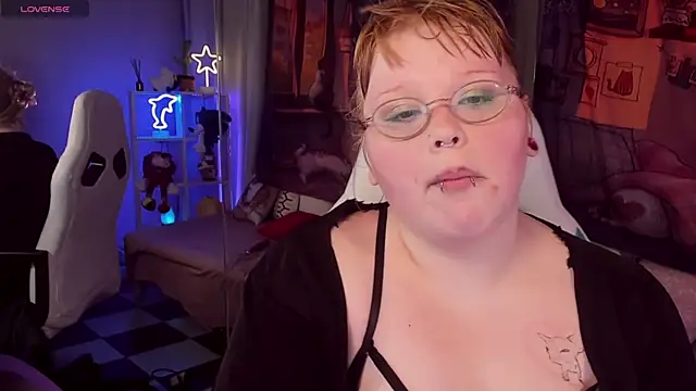 LottieReed webcam