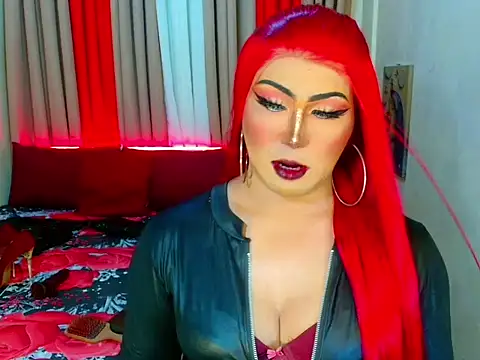 02HornyCumTrans webcam