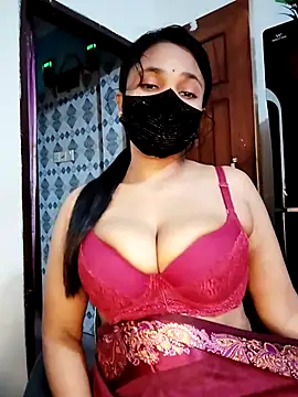 Webcam Model (Tina-Sen)  is live.Free join now!