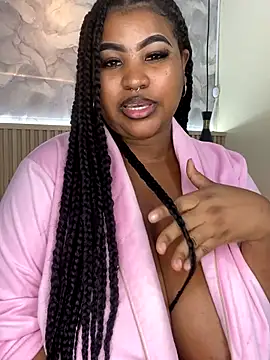 Webcam Model (AinaraJimenez) is live