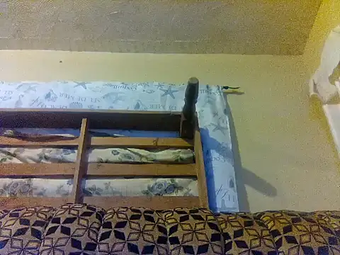 LookingLover34 webcam