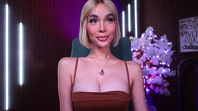 xxforyoureyesonlyxx webcam