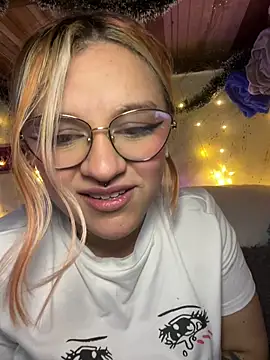 Sophia_Weest99 webcam