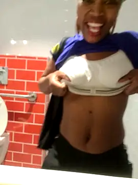AfricanSquirtingQueen
