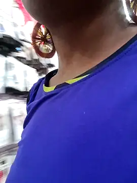 AfricanSquirtingQueen webcam