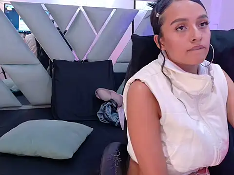 samaris_smith webcam