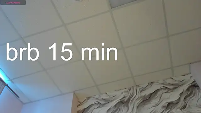 Ameli_Povilain webcam