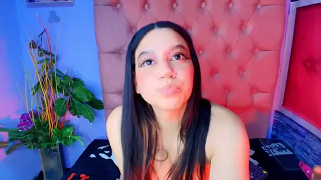 Megan_Luxe webcam