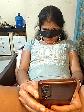 Kalpanasexbaby143 webcam