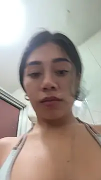 Webcam Model (aimi_art1)  is live.Free join now!