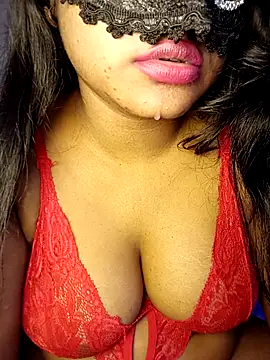 Webcam Model (Hotlisa) is live