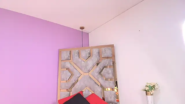 Zamira_Taylor webcam