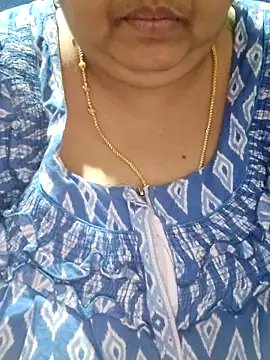 tamilthanushri webcam