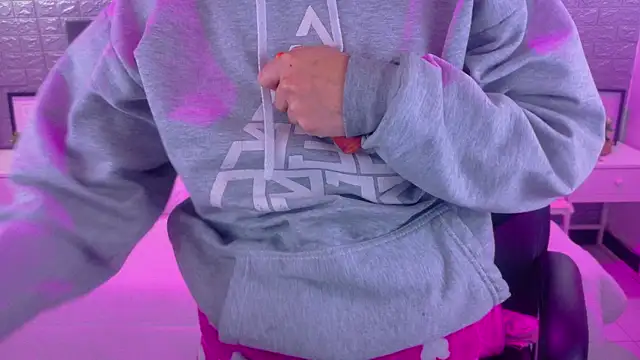 Natalie_loffreda webcam