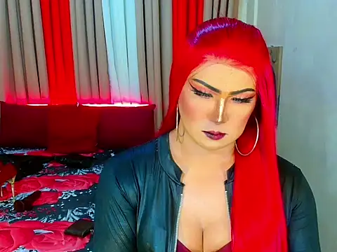 02HornyCumTrans webcam