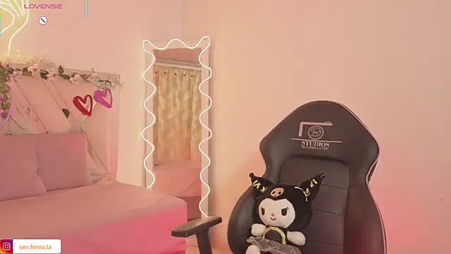 hina_tay webcam