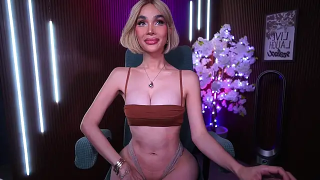 xxforyoureyesonlyxx webcam