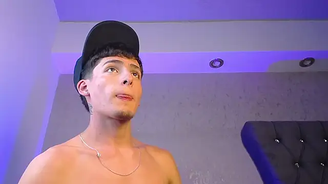 MateoMitchell webcam