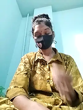 Webcam Model (Tushi-10)  is live.Free join now!