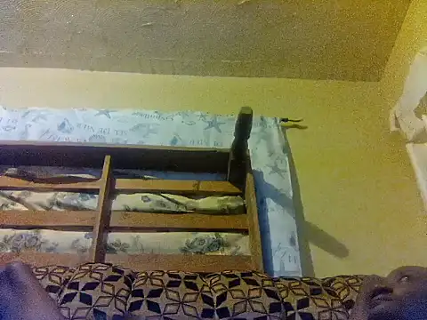 LookingLover34 webcam