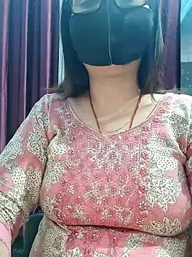 Aishwaryaa_69 webcam