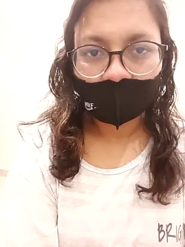 Mahira_sharma01 webcam