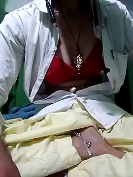 kajalbhabhi44 webcam