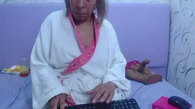 NathaliaSmith3x webcam