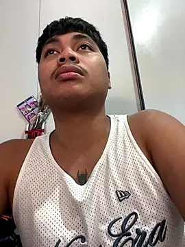 LuisitoJuancho55 webcam