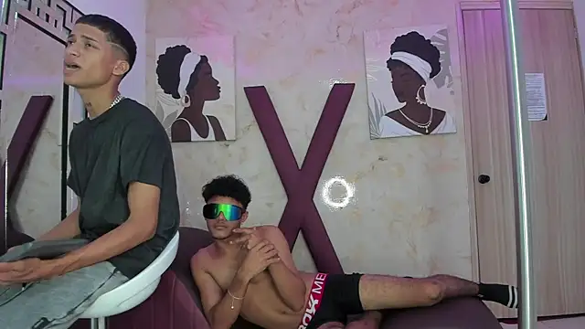 empire_boys1 (G twink) - franses kiss