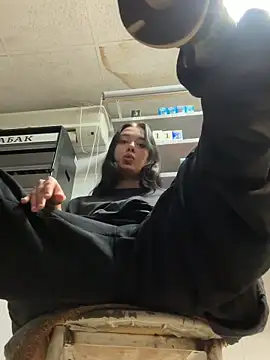 AlishaOfThorns Live Webcam on {site_name}