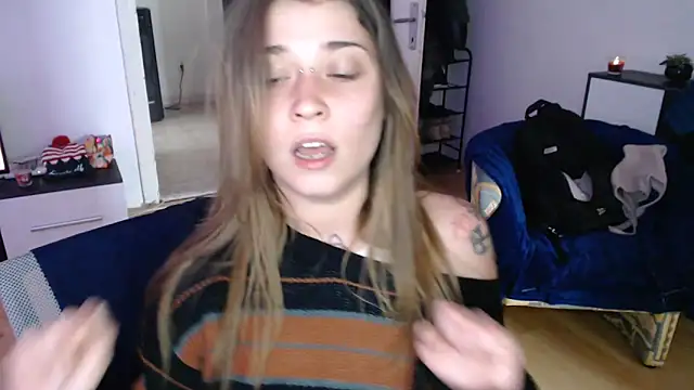 Aliens4twenty webcam