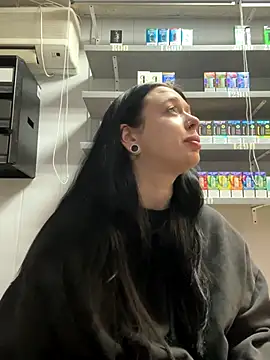 AlishaOfThorns Live Webcam on {site_name}