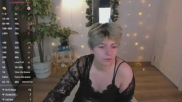 spider_arti - Spider_Arti's free webcam