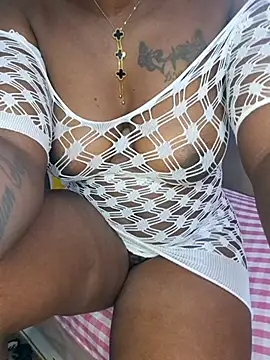 Hotfirespicegiri245 webcam