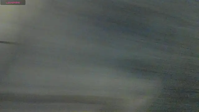 Ameli_Povilain webcam