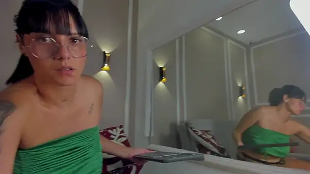 Preview of abril_jones10