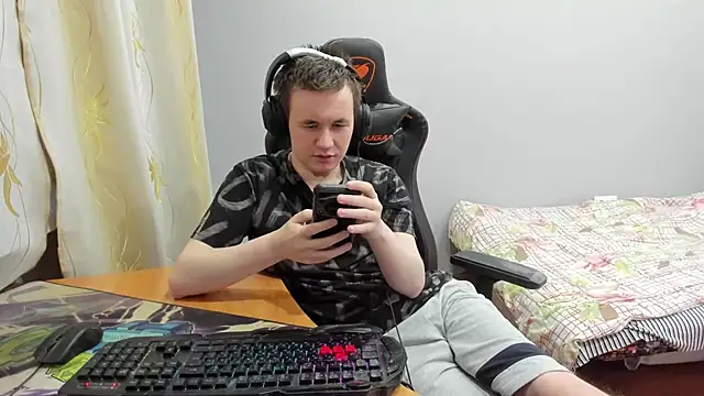 iliaskrislove webcam