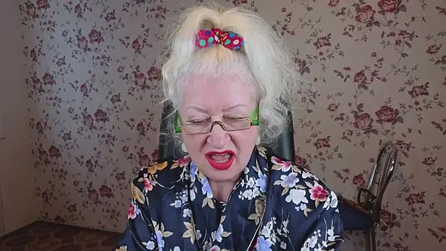 Maya_Mayflower webcam