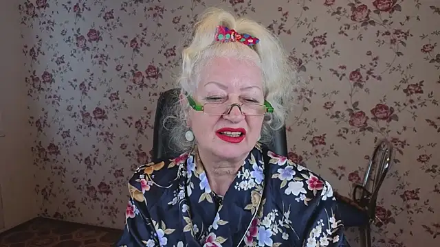 Maya_Mayflower webcam