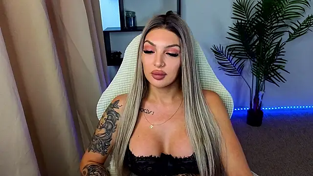 Raven_Ink webcam