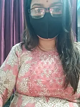 Aishwaryaa_69 webcam